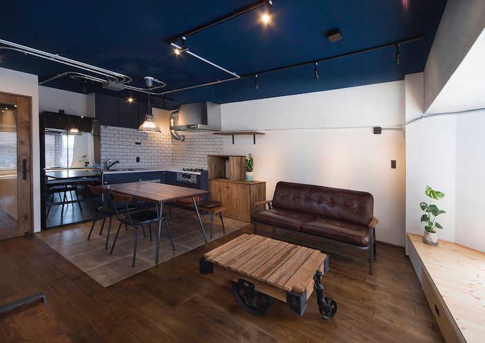 結局 ネイビー が好きなんです リノベ不動産 Beathouse